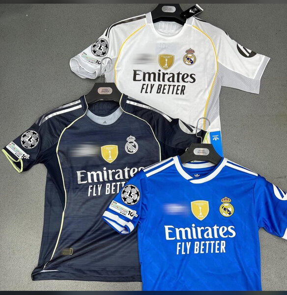Maillots de football Real Madrid