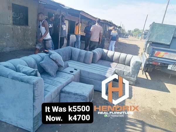  sofas with extremely super massive amounts of discount 