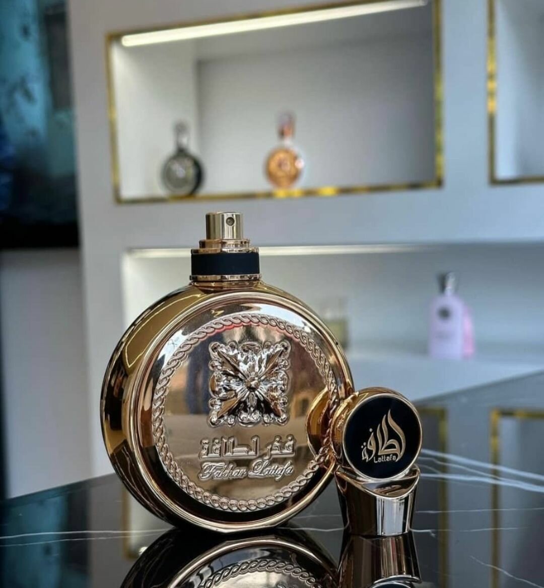 *FAKHAR LATTAFA GOLD (MIXTE)* *100ml*