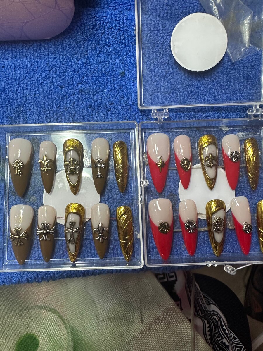 Ongles à Presser Colorés Art