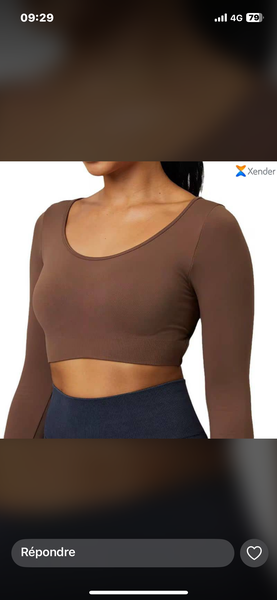 Haut court femme tendance