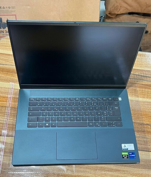 Dell Professionnel Core i7 16 Plus Gen 12th