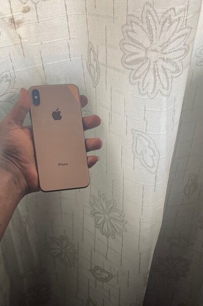 IPHONE XS MAX