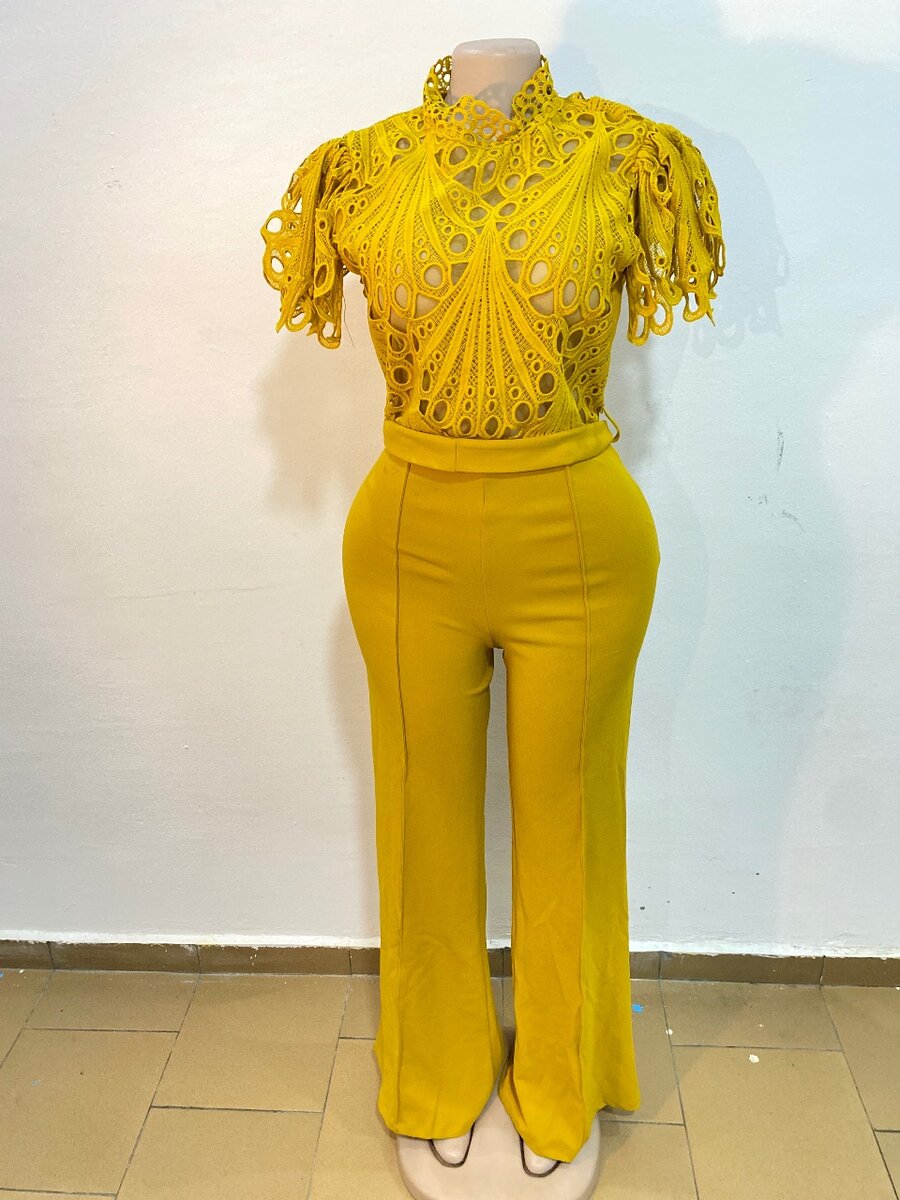 Combinaison Dentelle Jaune Femme