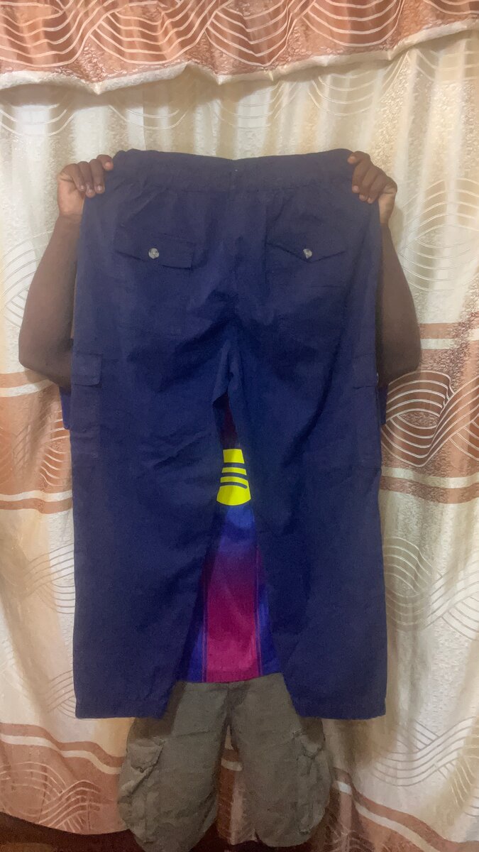 Cargo bleu marine pour homme