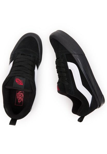 VANS KNU SKOOL BLACK WARRIORS ( dans carton)