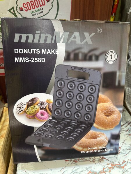 MINI MAX DOUGHNUT MAKER