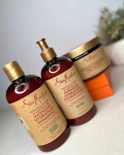 SheaMoisture Manuka Honey and Mafura Oil Intensive Hydration Shampoo and Conditioner