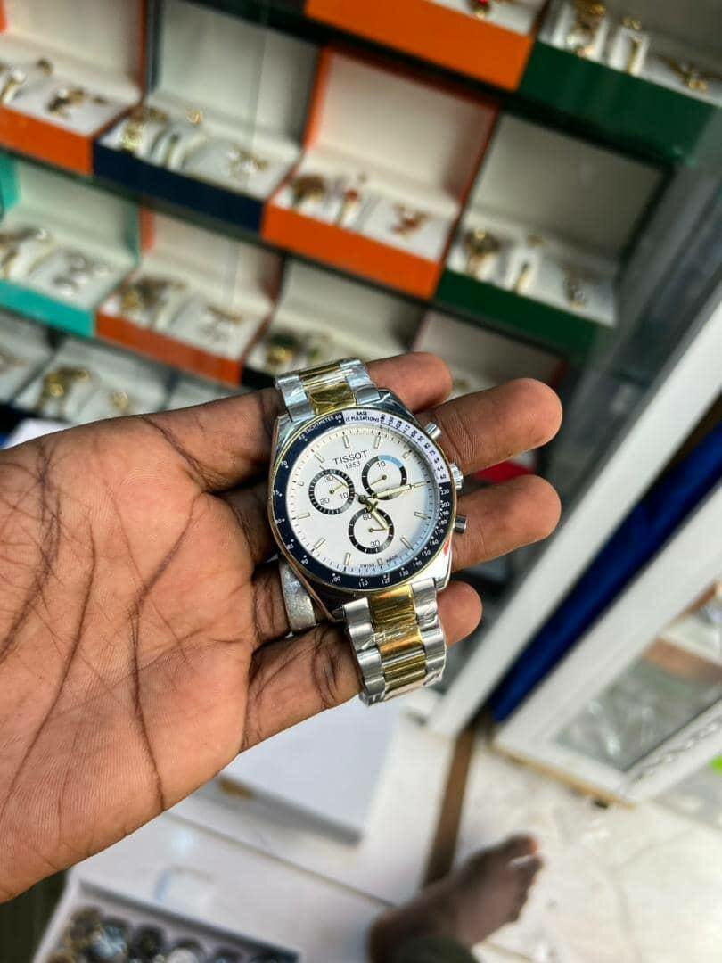 Montre Chronographe Élégante