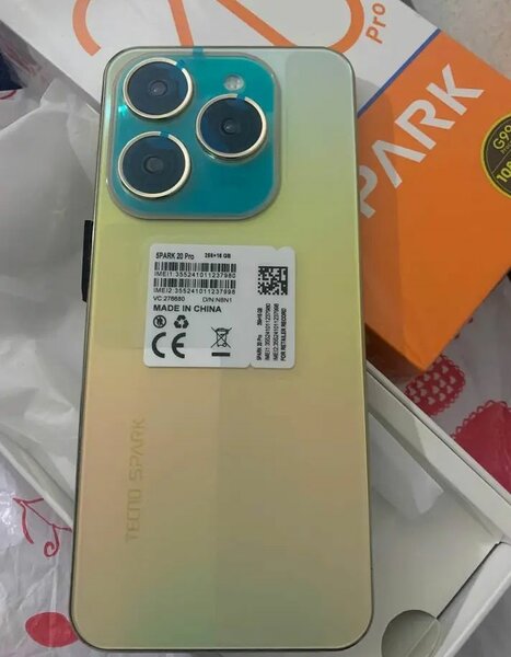 Smartphone TECNO SPARK 20 Pro