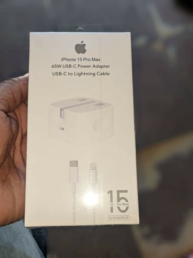 Iphone 65watts original fast chargers