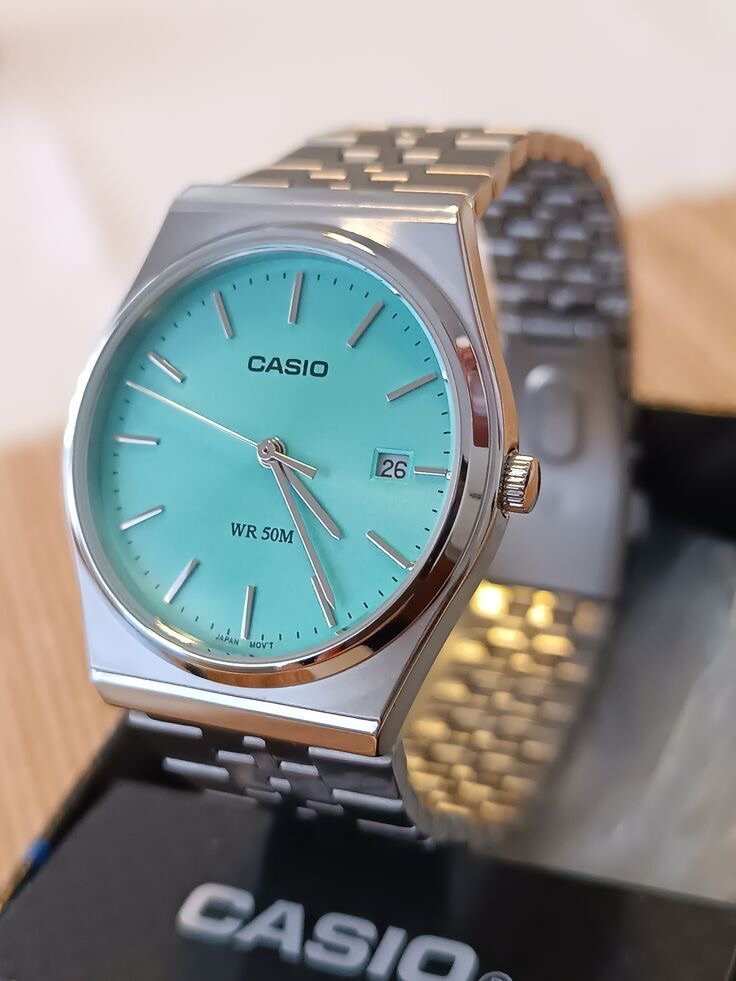 Montre Casio élégante pour homme