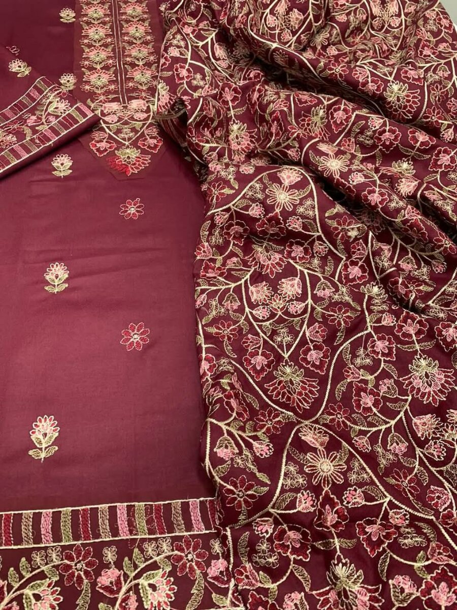 Ladies suit