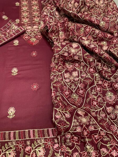 Ladies suit