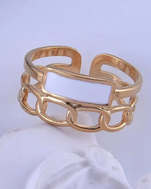 Gorgeous gold rings