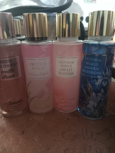 Victoria world & Philosophy body mist