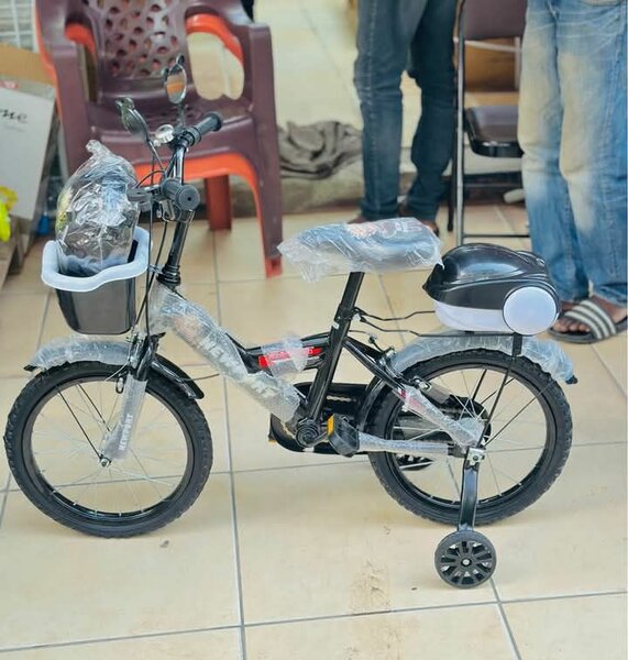 Vélo Enfant avec Stabilisateurs