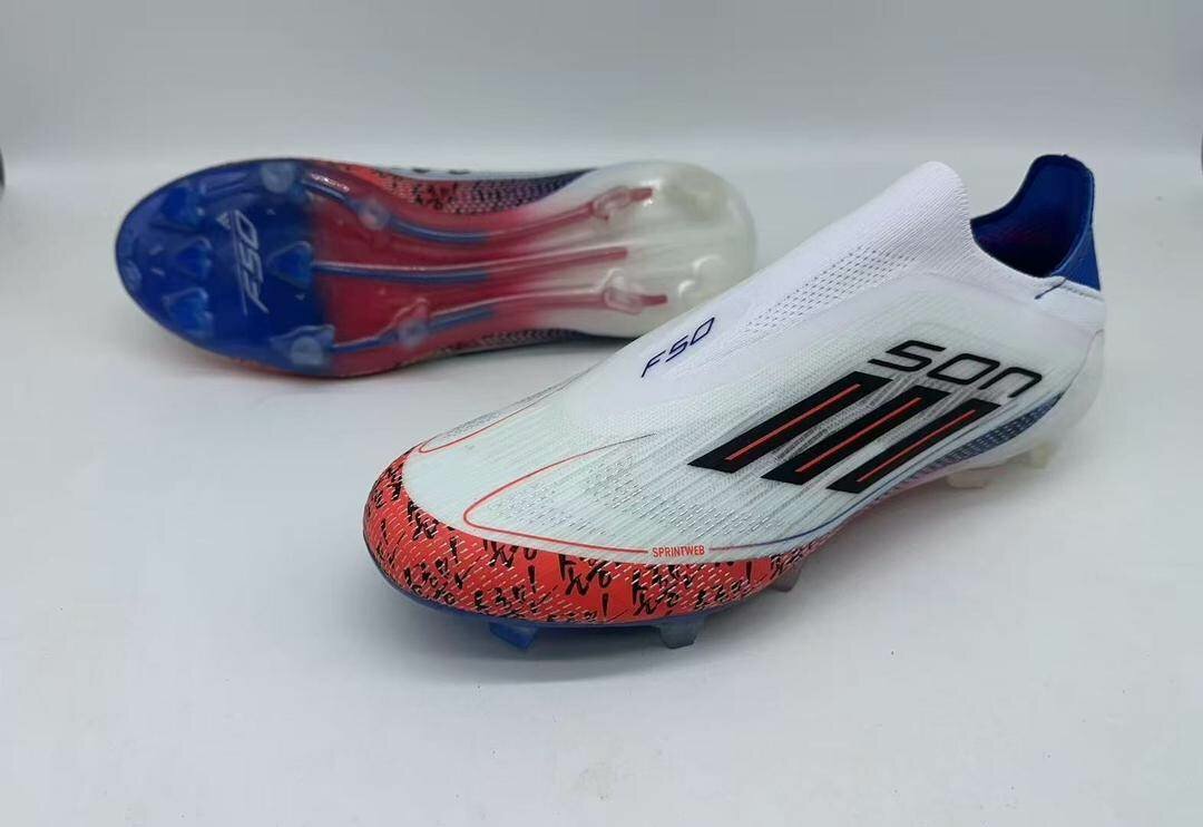 Chaussures de football F50 Adidas