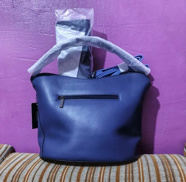 Sac à main en cuir bleu marine pour femme
