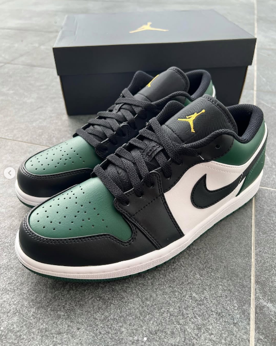 Кроссовки Air Jordan 1 low зеленый,черный,белый