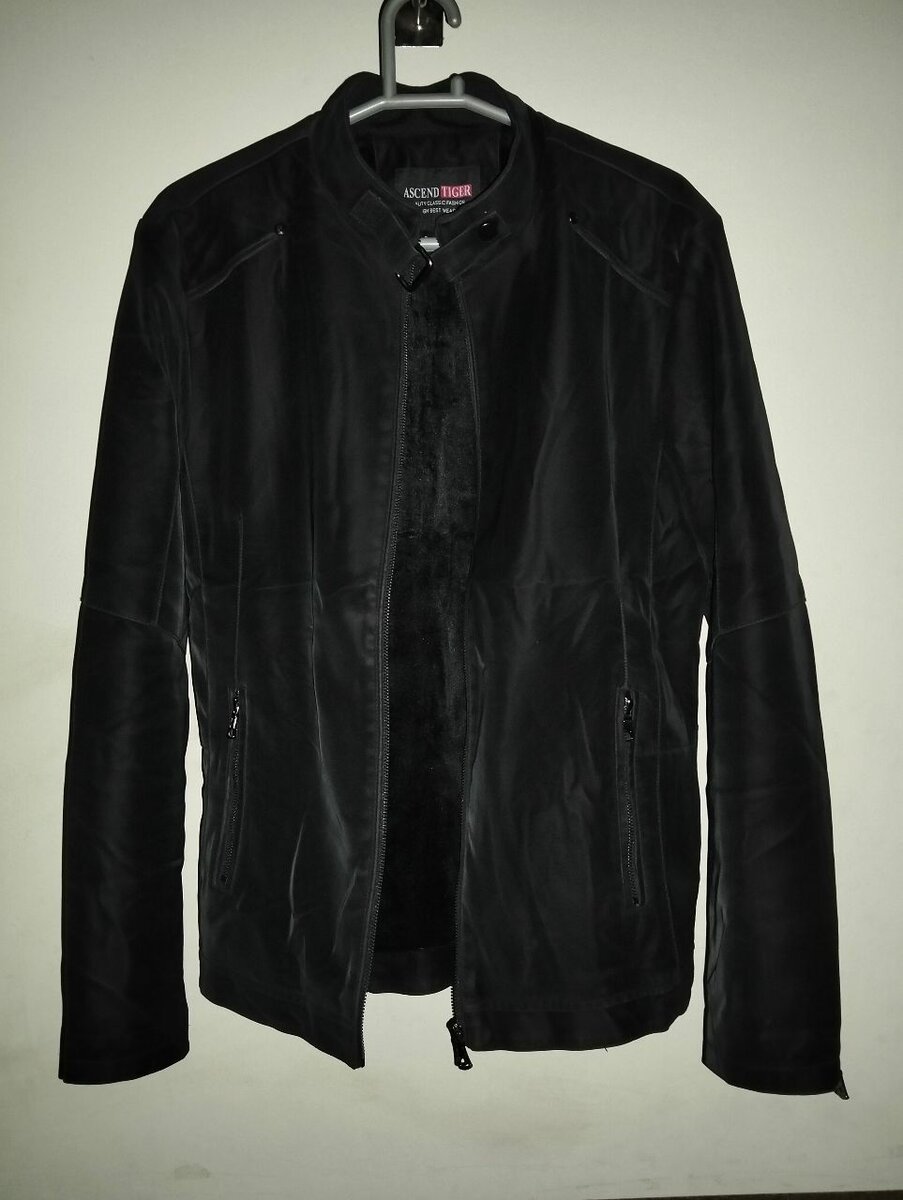 Velvet jacket for men size large