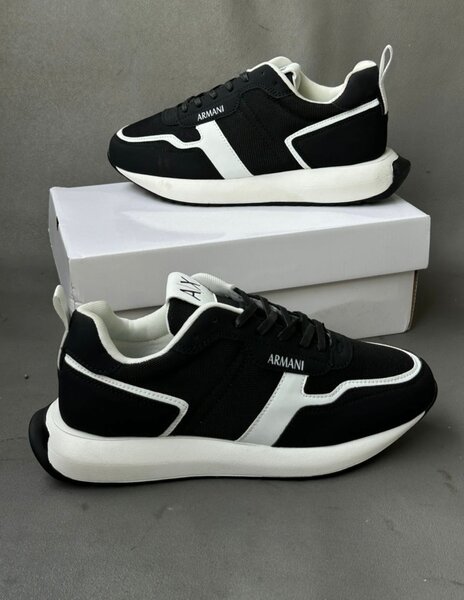 Baskets Armani pour hommes