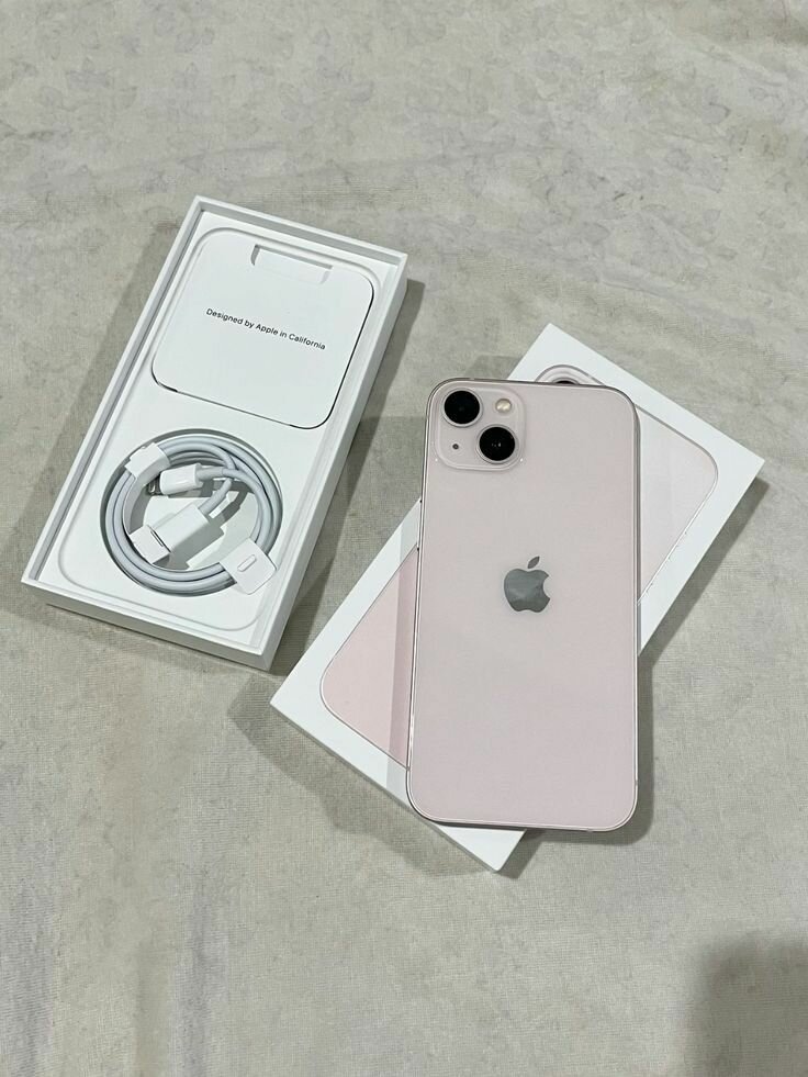 IPHONES IN DIFFERENT COLORS