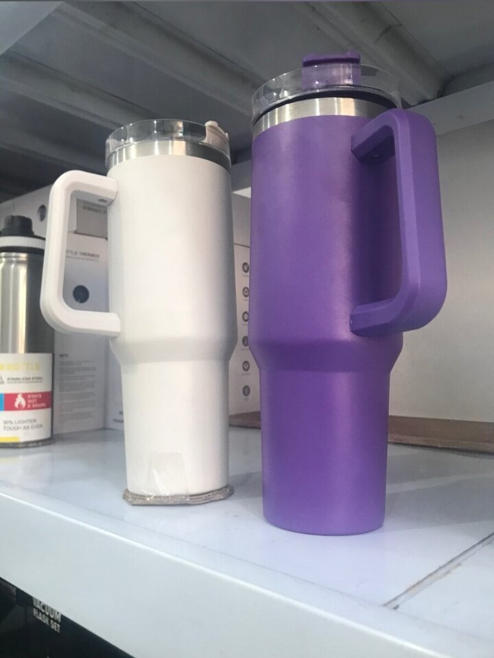Insulated vacuum flask