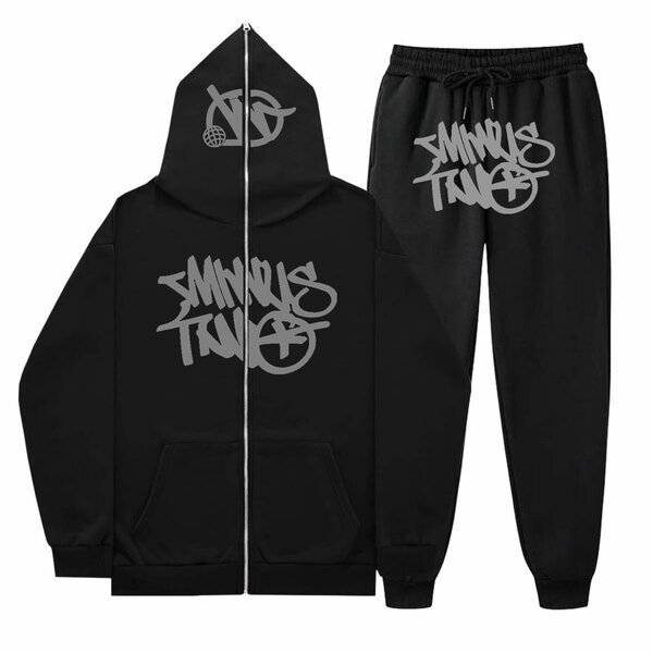 Costume de survêtement tendance