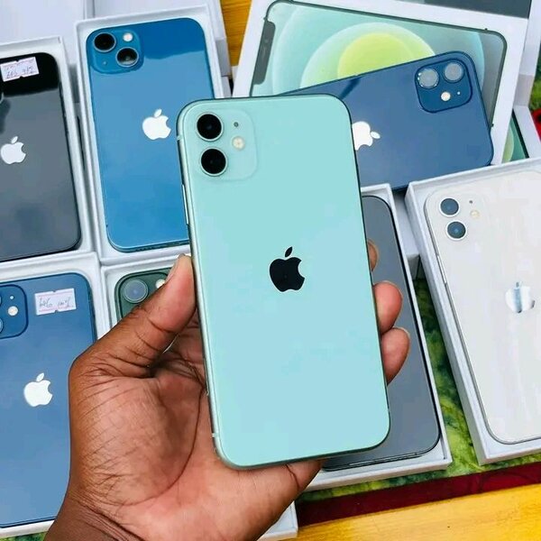 iPhone 12 - Neuf et Scellé