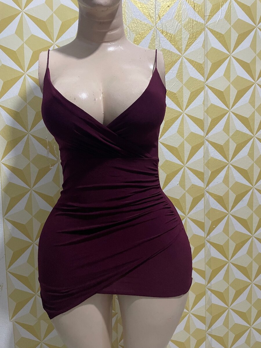 Robe moulante élégante femme