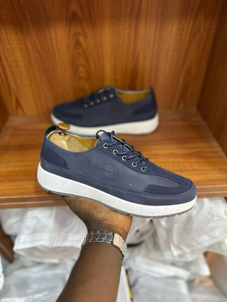 Baskets  Berluti élégantes