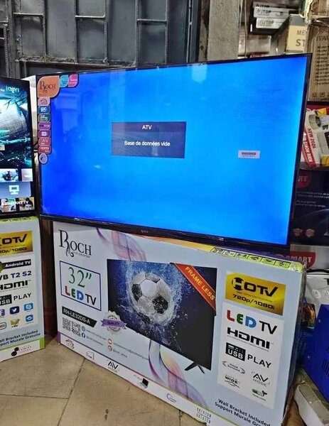 Téléviseur LED 33 pouces Boch