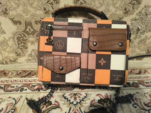 Винтажная сумка хорошего качес