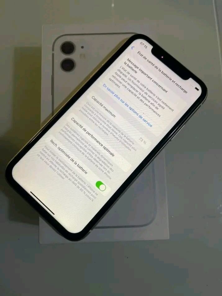 iPhone 11 Blanc 128 Go
