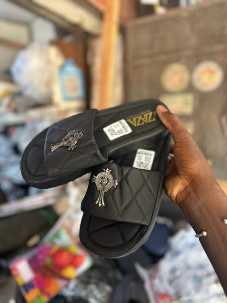 Mules élégantes unisexes ZAA