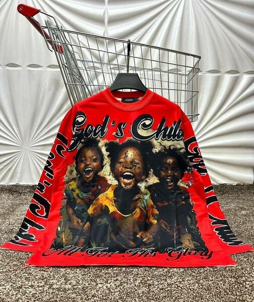 Sweat-shirt rouge avec imprimé enfants