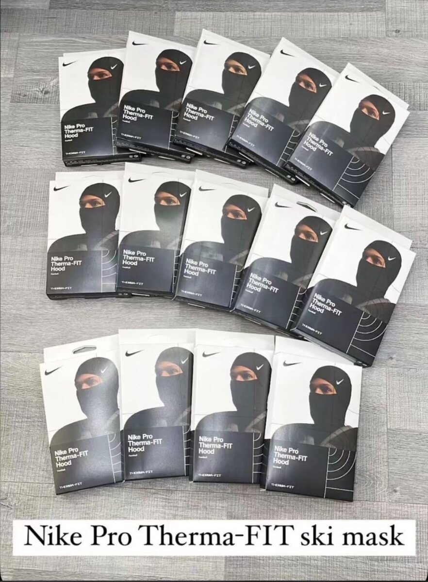 Nike Pro Therma-FIT Cagoule