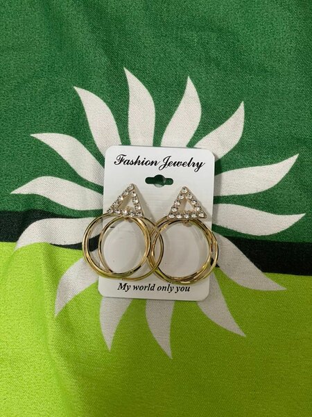 Boucles d'oreilles mode élégantes