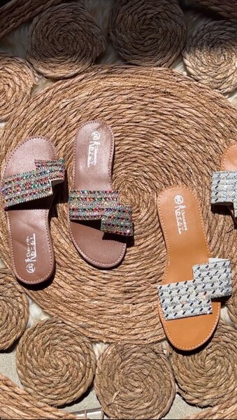 Sandales perlées du Sénégal