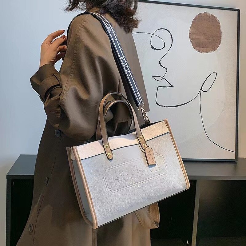 Sac à main Coach élégant