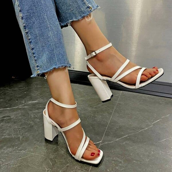 Sandals heel