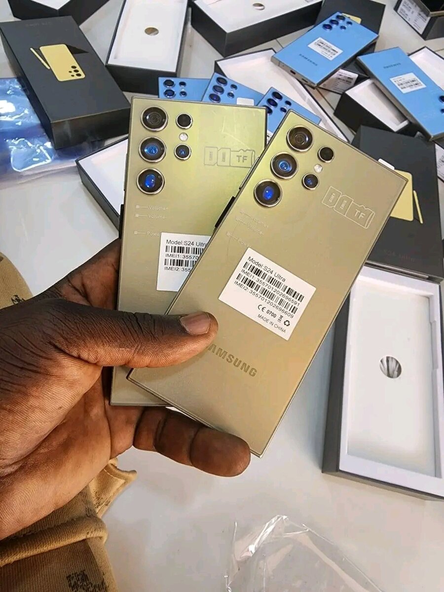 SAMSUNG GALAXY S24 ULTRA 512GB 12GB RAM PREMIÈRE COPIE