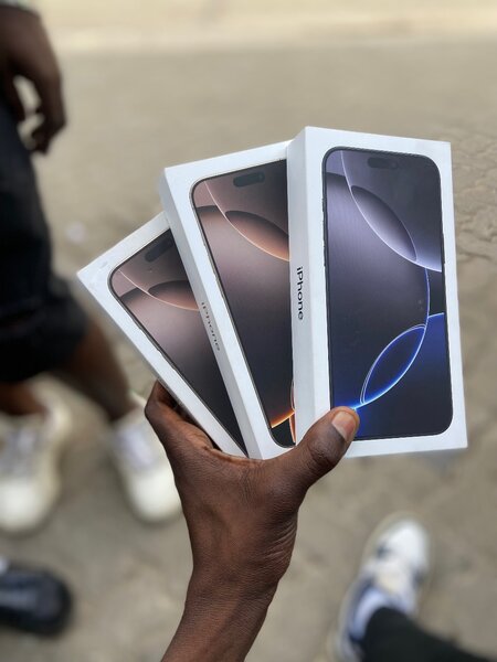 iPhone 16 pro max 256GB