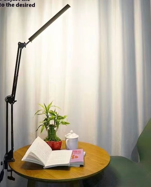 Lampe de bureau LED USB ajustable