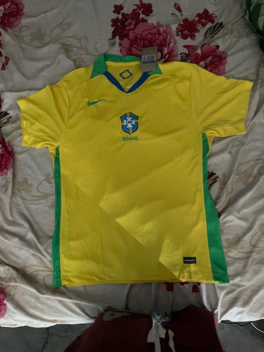 Maillot de football brésilien