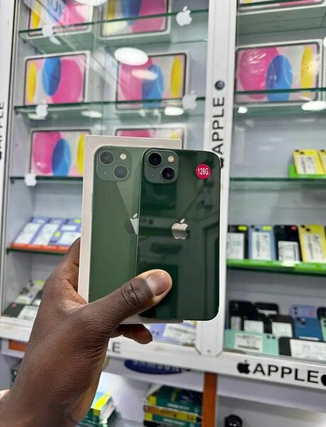 iPhone 13 vert 128GB débloqué