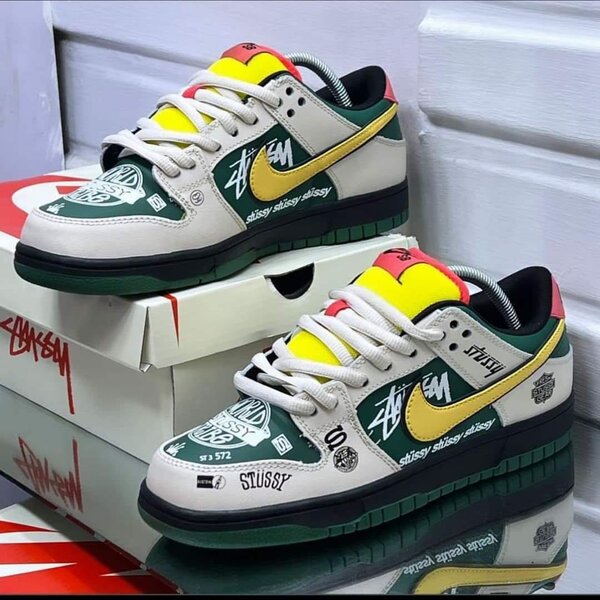 Sneakers for the gentlemen