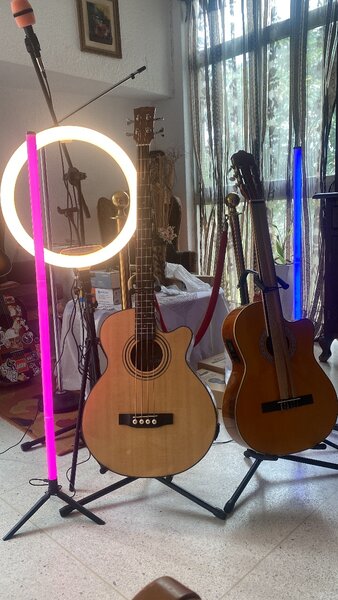 Lampadaire LED Télécommande Intérieur