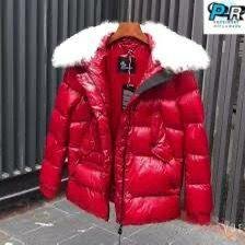 Doudoune rouge avec capuche